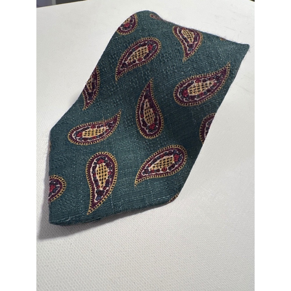 Vintage Burberrys of London silk necktie green teardrop paisley Wide